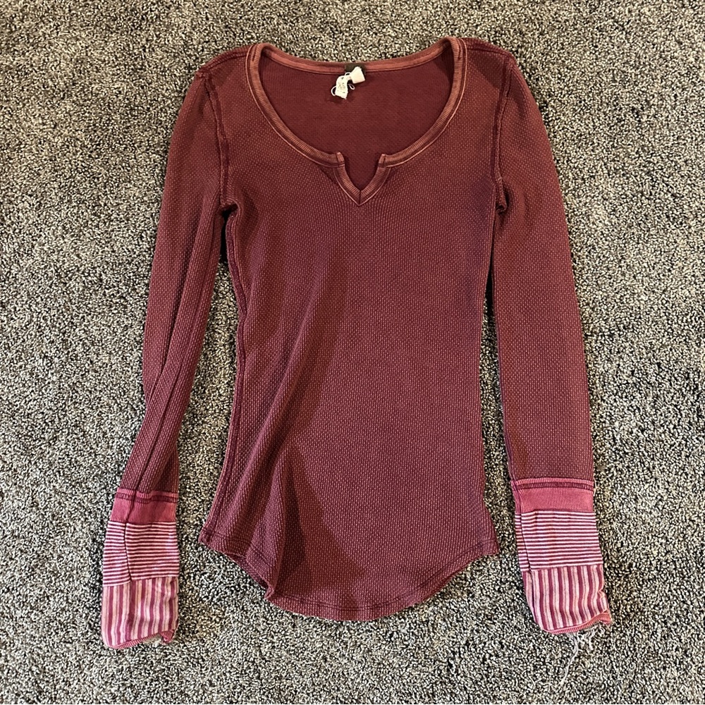 💕 Moving Sale! 💕 
Rare vintage free people thermal